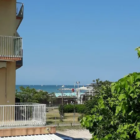 Casa Con Terrazza Sul Mare *