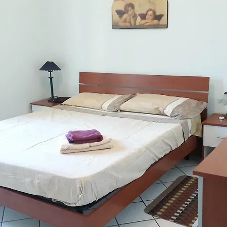 Casa Con Terrazza Sul Mare アパート