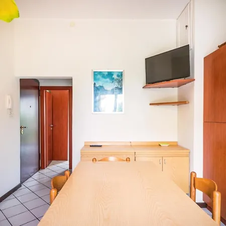 Casa Con Terrazza Sul Mare *